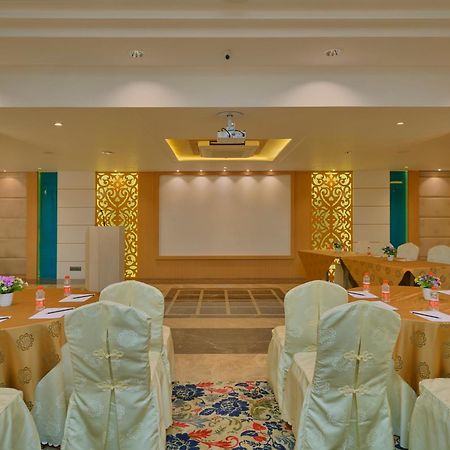 Skk Blu Hotel & Spa Удайпур Экстерьер фото