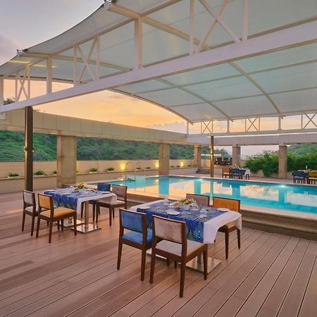 Skk Blu Hotel & Spa Удайпур Экстерьер фото
