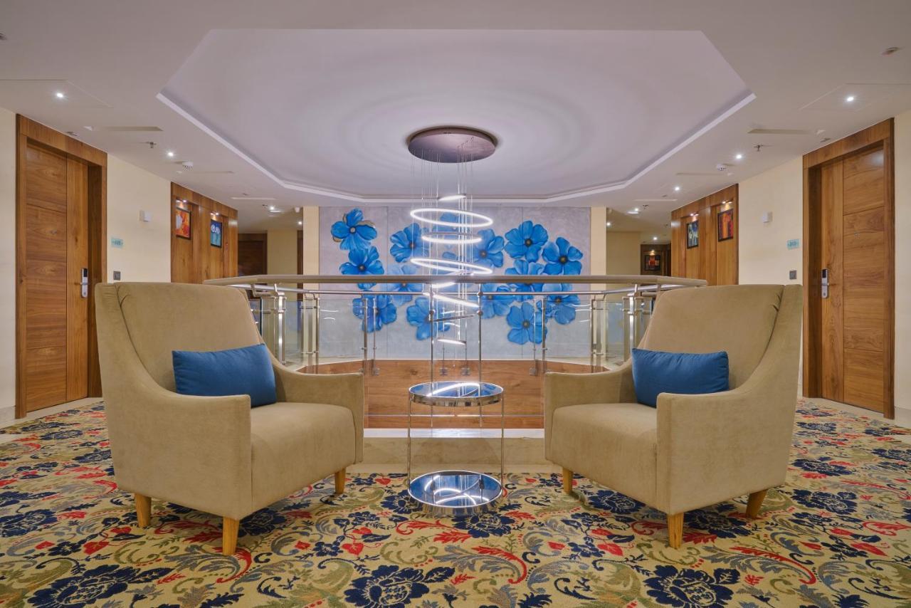 Skk Blu Hotel & Spa Удайпур Экстерьер фото